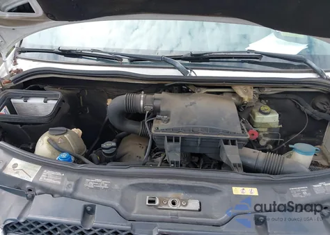 2012 Mercedes-Benz Sprinter 2500 High Roof из США, поврежденный, VIN WD3PE8CB1C5699961